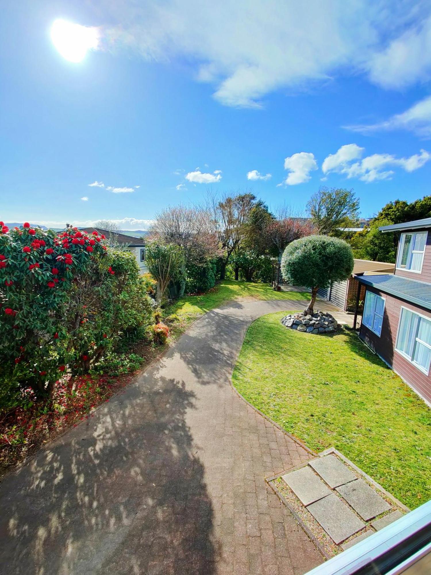 Delight In Birch-Lake View Holiday Home เทาโป ภายนอก รูปภาพ